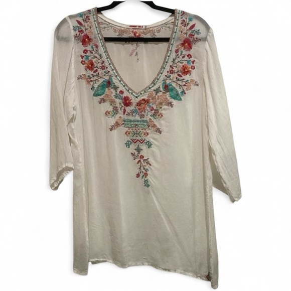 Johnny Was White Tunic with Floral Embroidery - Picture 2 of 5